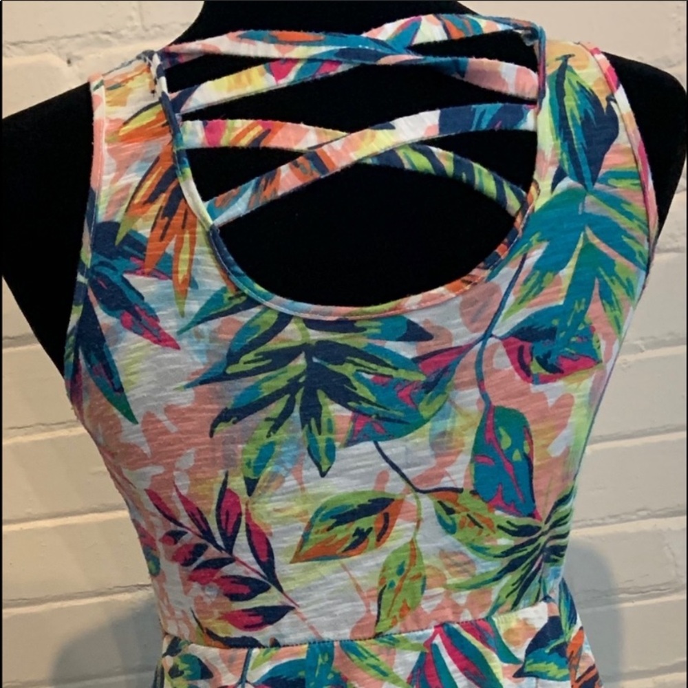 Women’s Small floral knee length dress